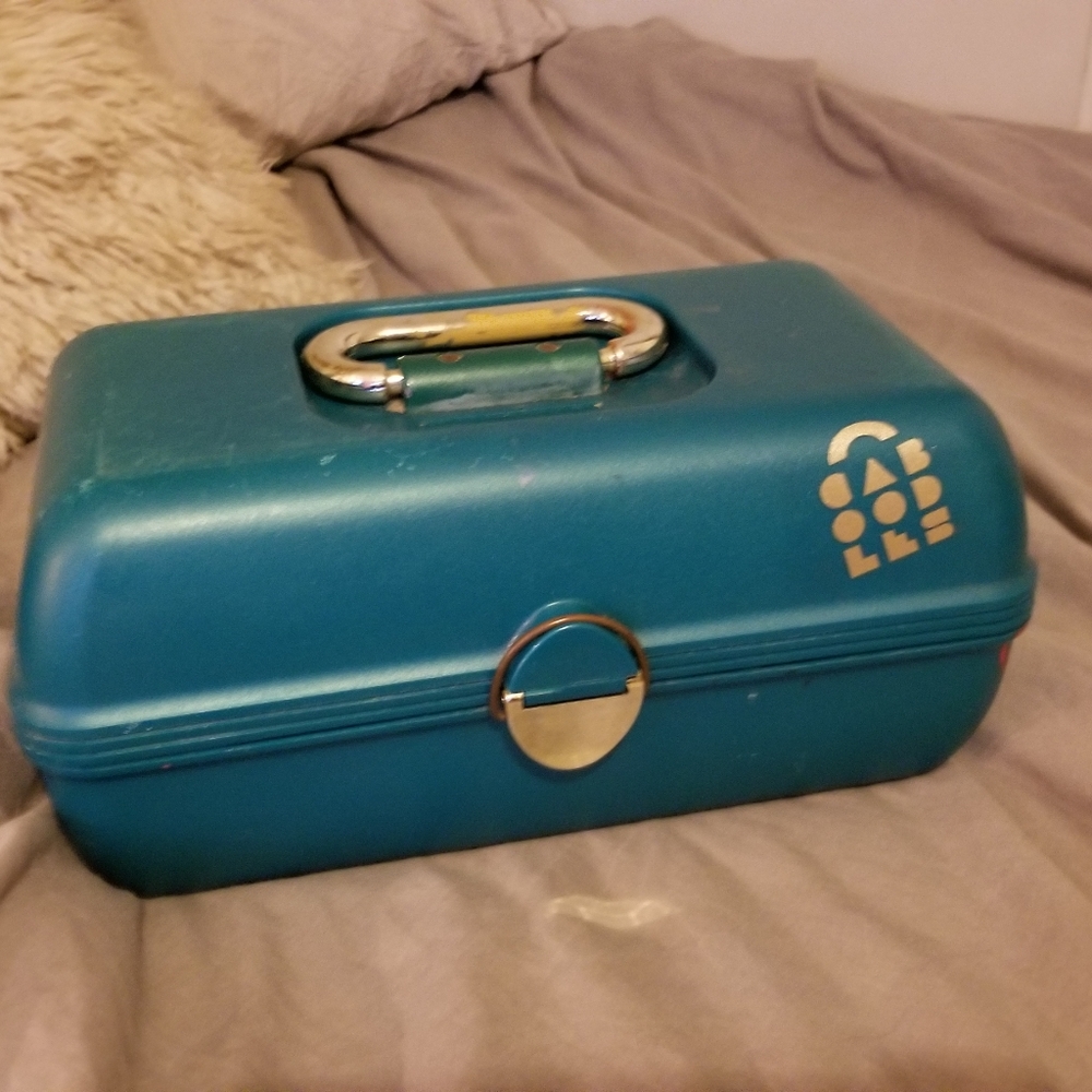 Vintage Caboodle box